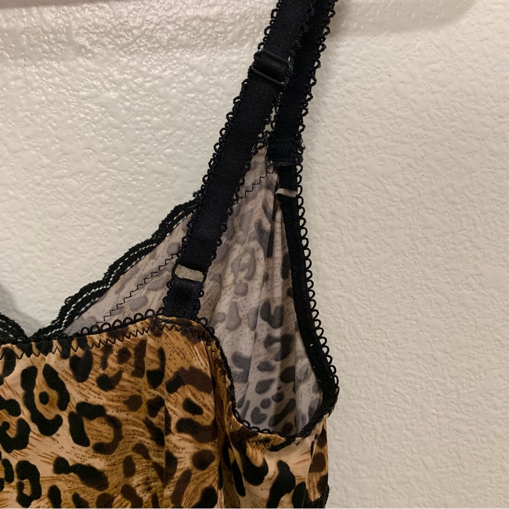 🐆 Leopard Print Negligee 🐆 - Picture 15 of 16